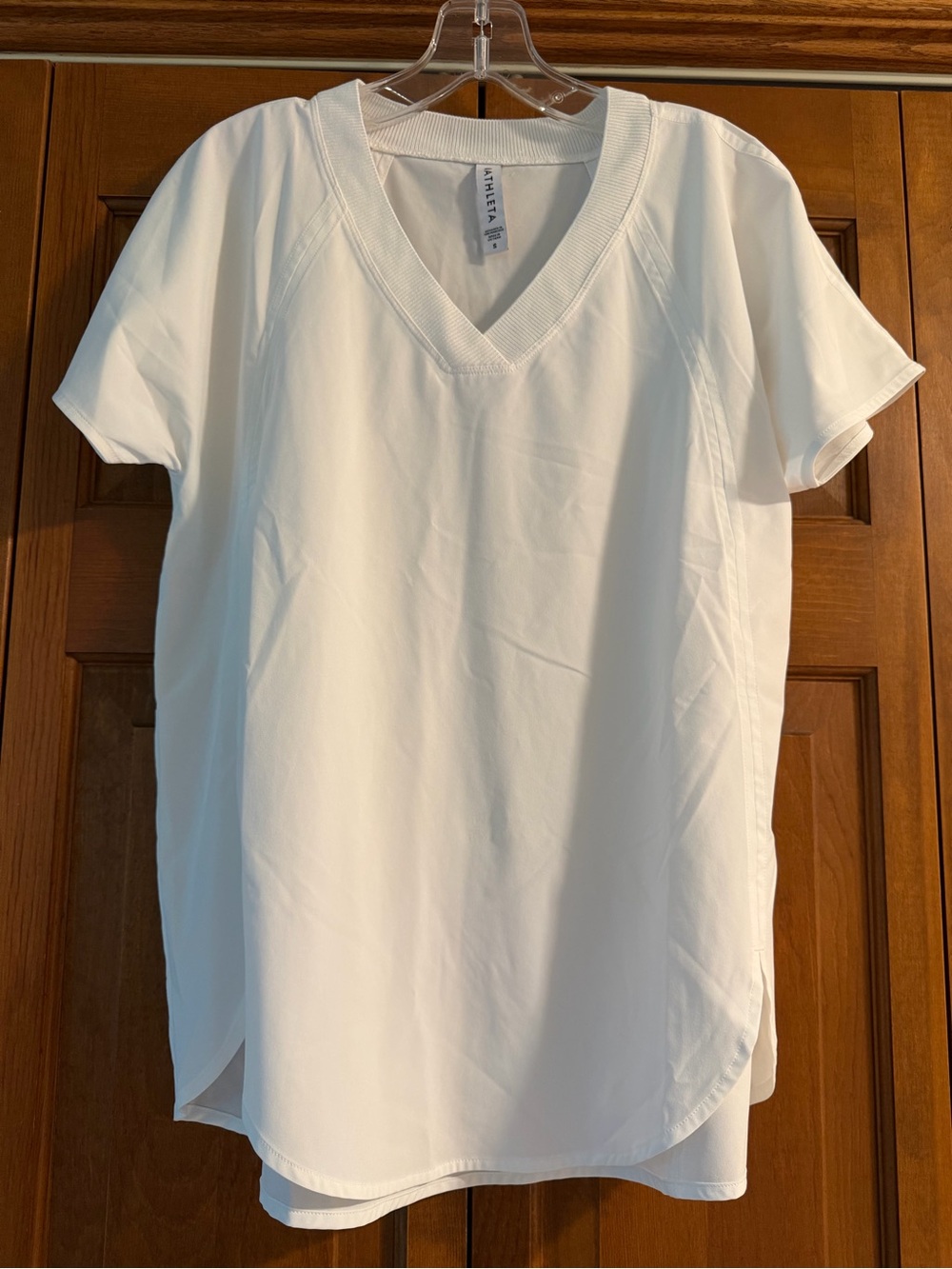 Athleta White V-Neck Short Sleeve Active Top